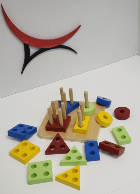 montessori-geometric-shapes-puzzle