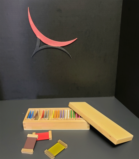 montessori-sensorial-materials-color-tablets