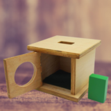 montessori infants imbucare box with rectangular prism