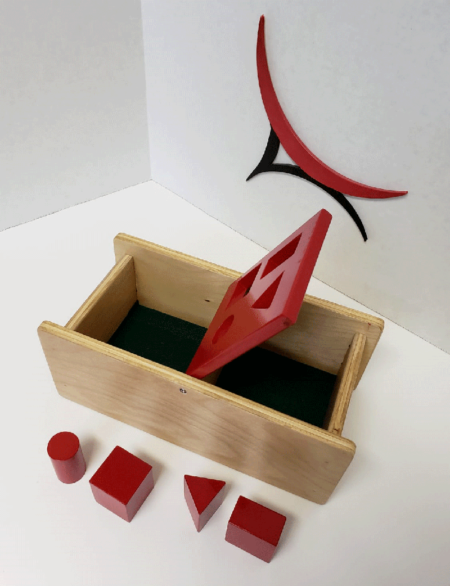 montessori flip lid geometric shapes imbucare box