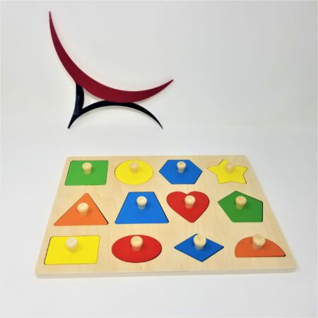 montessori shapes sorting puzzle - geometric shapes montessori